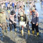 Green Policing Polda Aceh, Tanam 10 Ribu Mangrove untuk Perkuat Ketahanan Ekologi dan Ekonomi Desa Pesisir