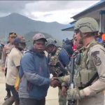 Aparat Gabungan Satgas Ops Damai Cartenz bersama Polres Puncak Amankan Aksi Masyarakat di Ilaga, Situasi Berlangsung Aman dan Kondusif