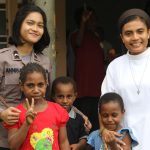 Satgas Ops Damai Cartenz Salurkan Bantuan Sosial, Hangatkan Hati Santri dan Anak Panti di Jayapura