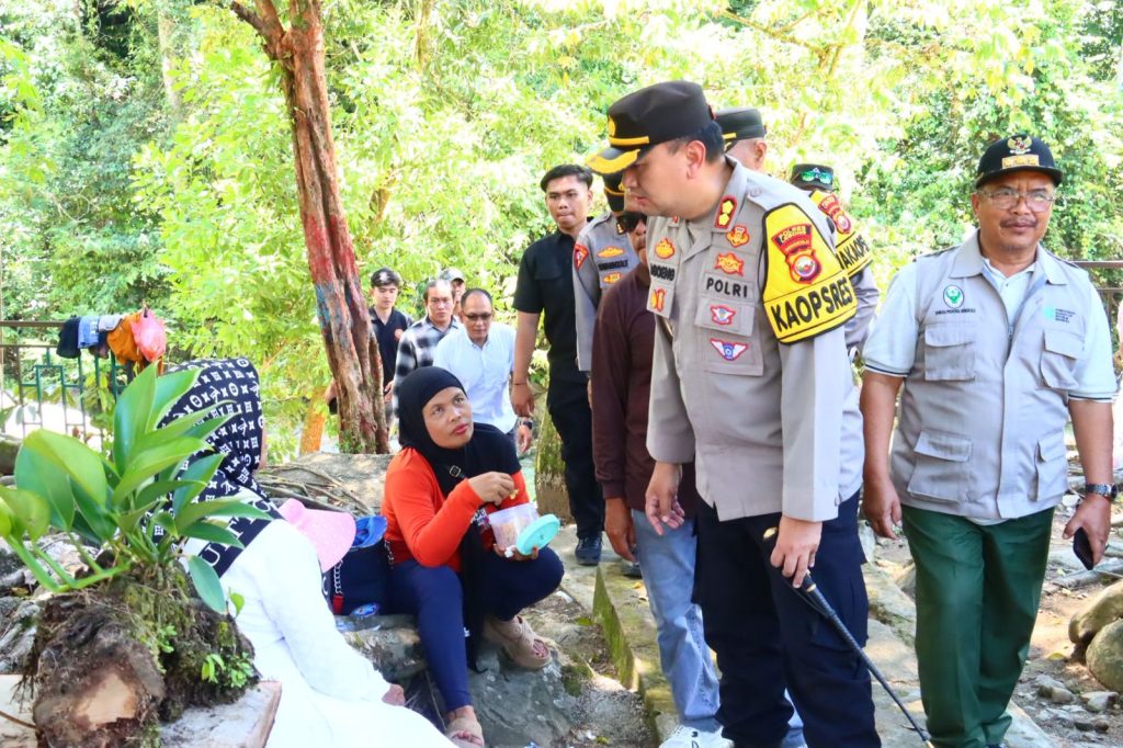 Polres Lebong Cek Objek Wisata, Pastikan Aman dan Kondusif Saat Libur Lebaran.