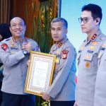 POLRI BERI PENGHARGAAN IKPA TERBAIK PADA RAKERNIS EMPAT FUNGSI PUSAT POLRI 2026