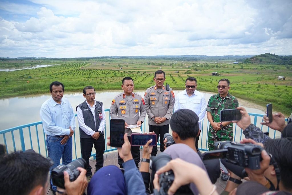 Panen Raya di Tuban, Presiden Prabowo Apresiasi Peran Polri Wujudkan Ketahanan Pangan Nasional