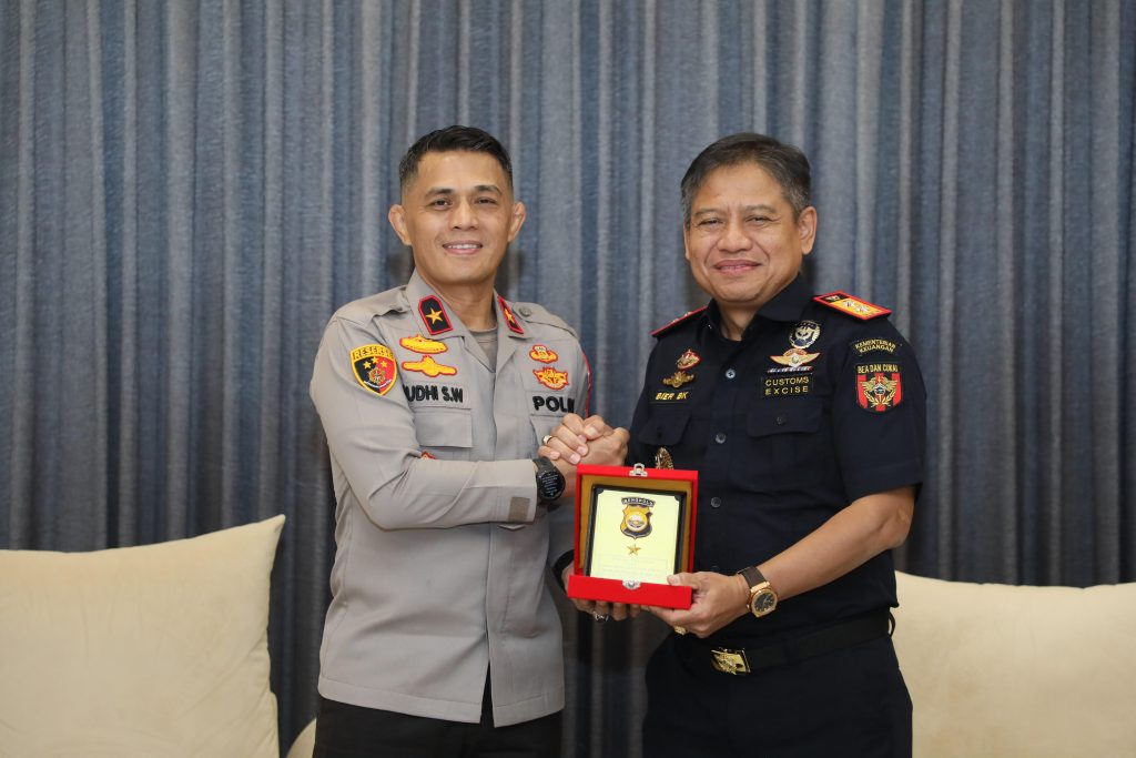 Kapolda Bengkulu Terima Silaturahmi Kepala Kanwil DJBC Sumatera Bagian Barat, Perkuat Sinergi Pengamanan