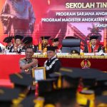 Kapolda Riau Gaungkan Polisi sebagai Penjaga Peradaban di Wisuda dan Dies Natalis ke-80 STIK Polri