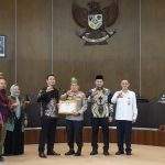 Polda Riau Raih Dua Penghargaan Keterbukaan Informasi Publik, Kapolda: Kado Istimewa Hari Bhayangkara ke-80