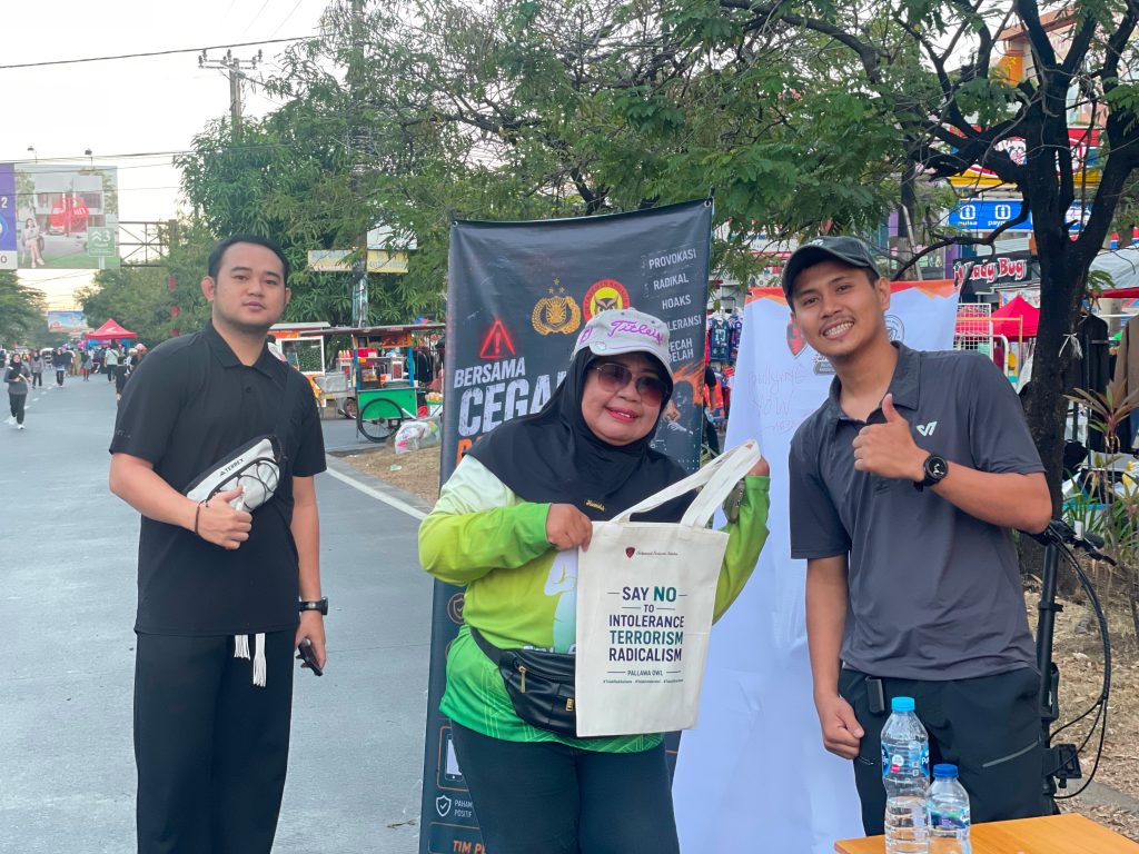 Densus 88 AT Polri Ajak Masyarakat Tolak Radikalisme dan Bullying melalui Kampanye Edukasi di Car Free Day Makassar