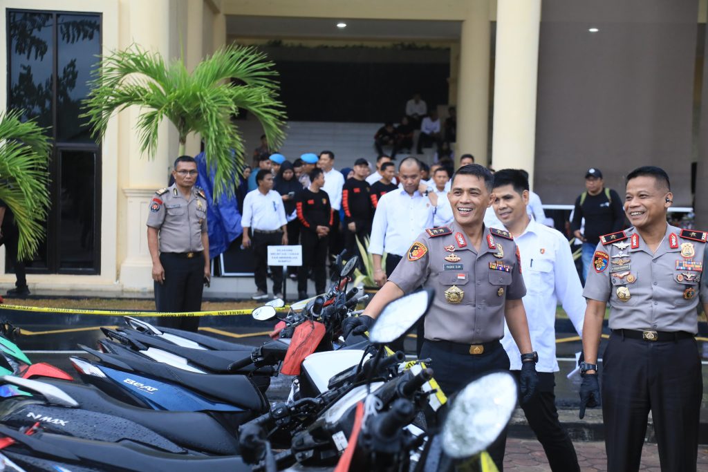 Kapolda Bengkulu Pimpin Konferensi Pers Hasil Operasi Musang Nala 2026 dan Pengungkapan Investasi Bodong