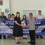 Satgas Operasi Damai Cartenz Terima 2.500 Paket Tas dan Alat Tulis untuk Anak-anak Papua