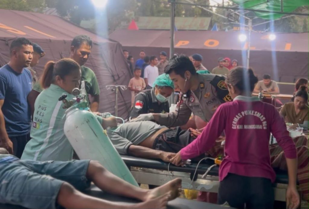 Polri Responsif Tangani Korban Gempa Susulan di Manggarai Timur