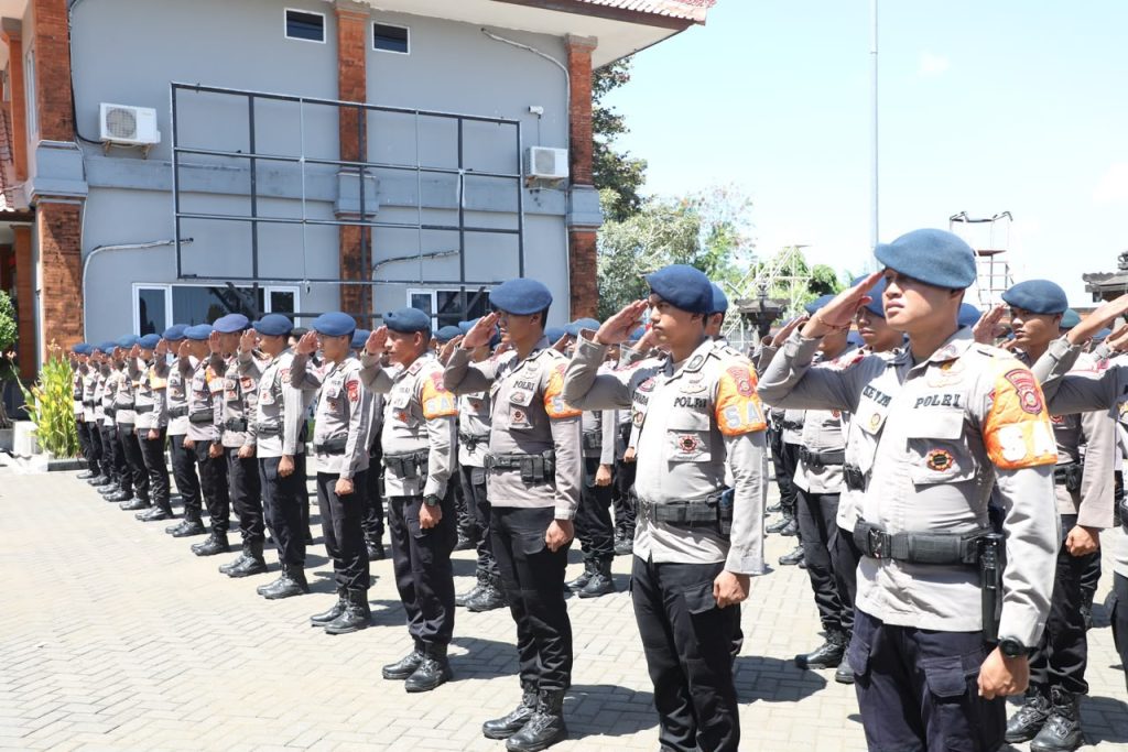 Satgas Kepolisian Operasi Damai Cartenz Perkuat Kehadiran Humanis di Distrik Muara Puncak Jaya