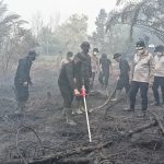 Polda Kalteng Optimalkan Serbuk Tepung Singkong “Hertindo AF31”, Untuk Padamkan Bara di Lahan Gambut