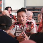 Wujudkan Program Quick Wins Kapolri, Wakapolda Bengkulu Ngopi Bareng Karang Taruna, Juru Parkir dan Buruh Pasar di Suka Ramai
