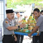 Peringati Hari Santri Nasional 2026, Kapolda Bengkulu Bersama Wakapolda dan PJU Serahkan Tumpeng ke Sejumlah Ponpes