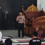Tak Sekadar Ibadah, Jumat Keliling Kapolda Bengkulu Jadi Momentum Perkuat Silaturahmi dan Kepedulian kepada Masyarakat Lebong